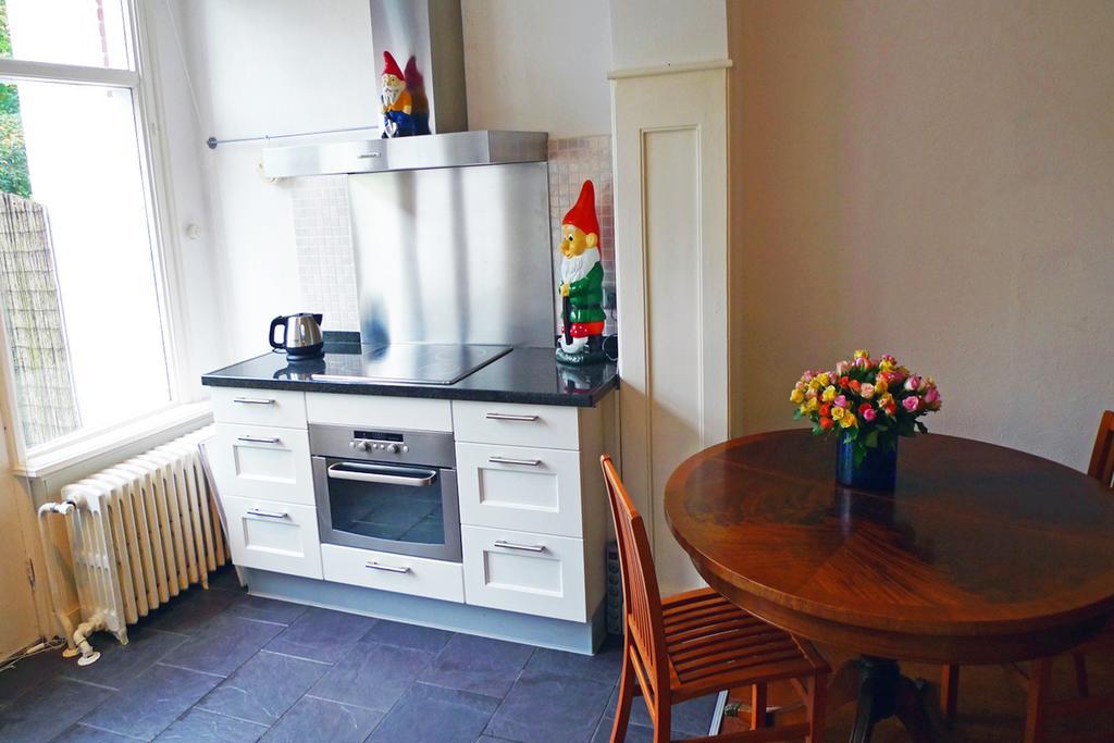 Bed & Breakfast Walenburg Ρότερνταμ Δωμάτιο φωτογραφία