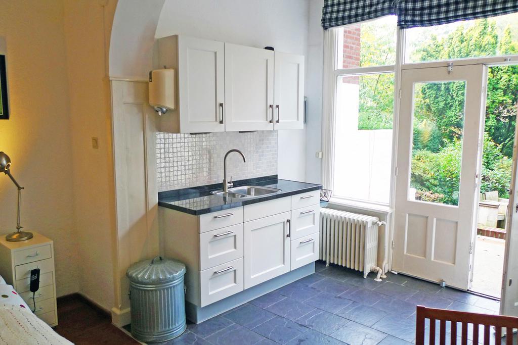 Bed & Breakfast Walenburg Ρότερνταμ Εξωτερικό φωτογραφία